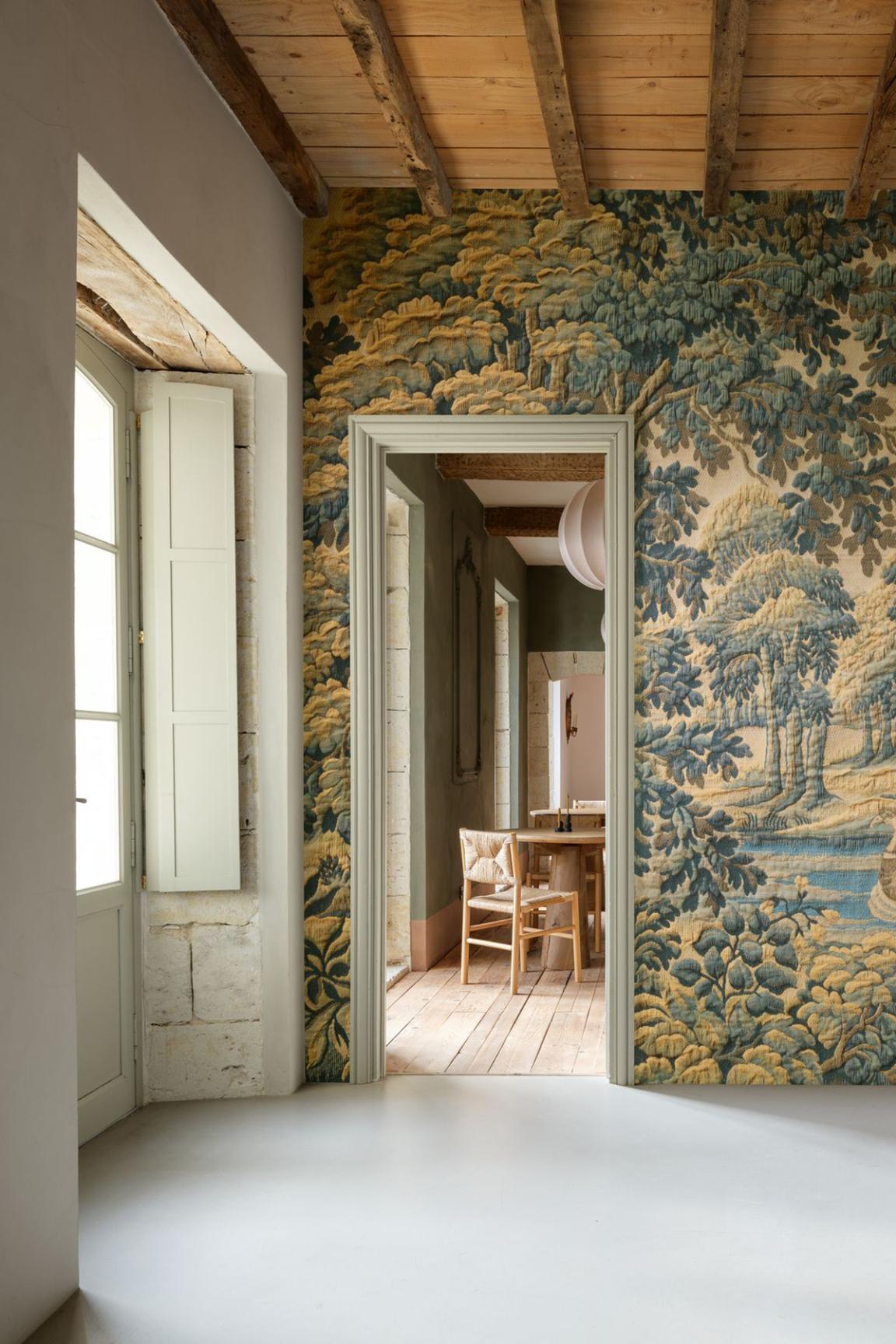 LesTapisseries_Bucolique_97850_Roomshot_Web_LR