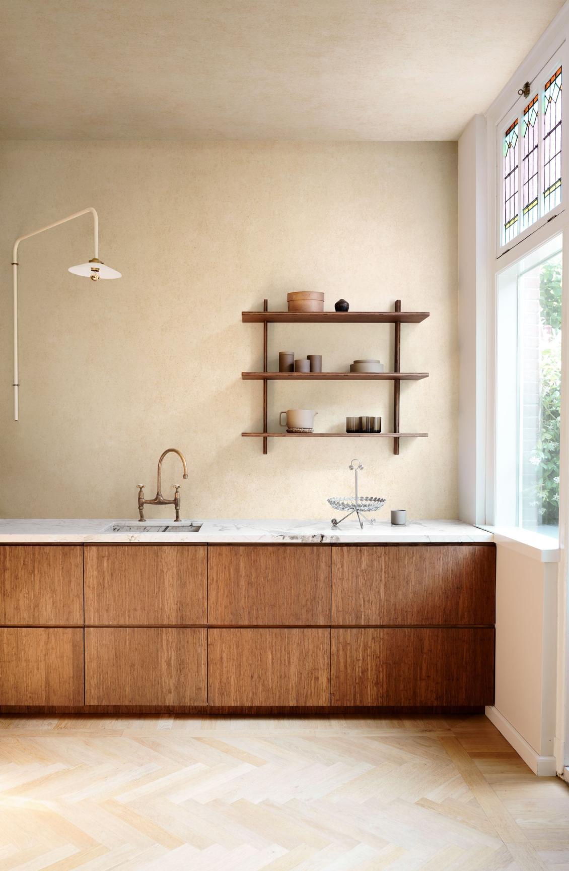 EssentialsKaolin_CalcaireStucco_30305_Roomshot_Web_LR