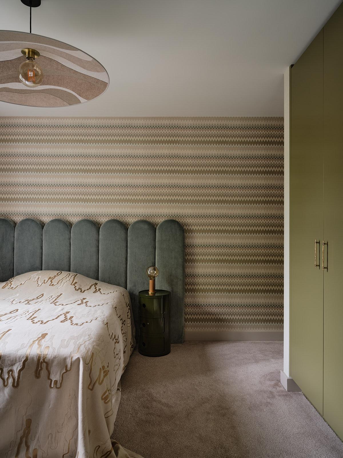 SereneBloom_10065_8_cdB0NwHLWv9VKfGG