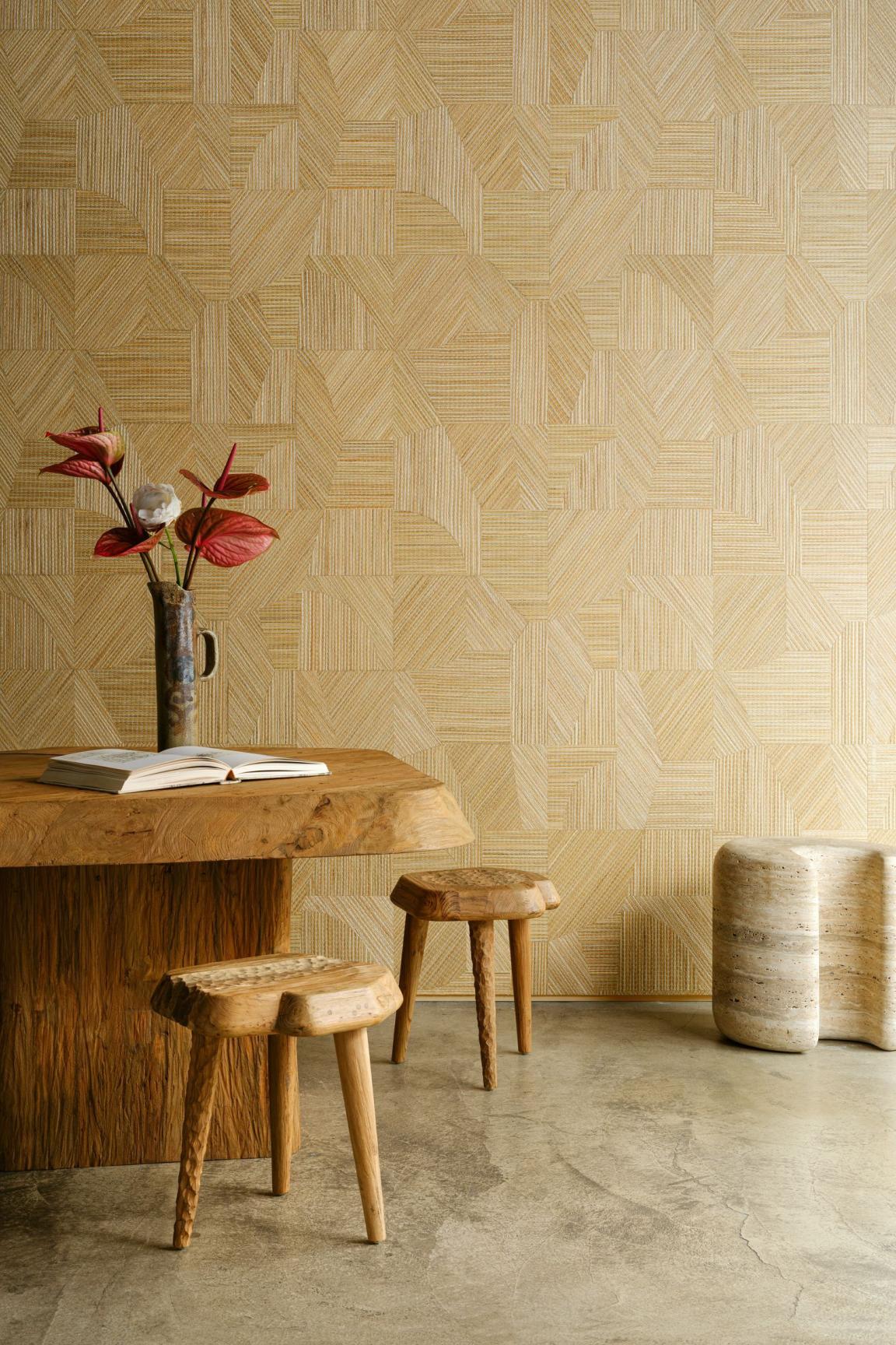 Prismatic_Refraction_52463_Roomshot_Web_LR