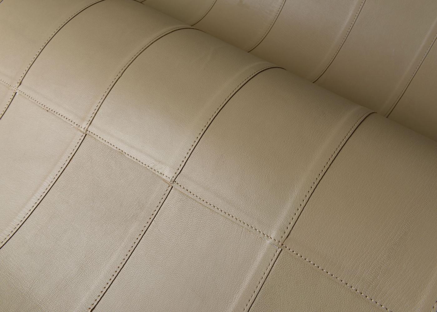 Corium_Paladin_27451_Mood_Web_LR