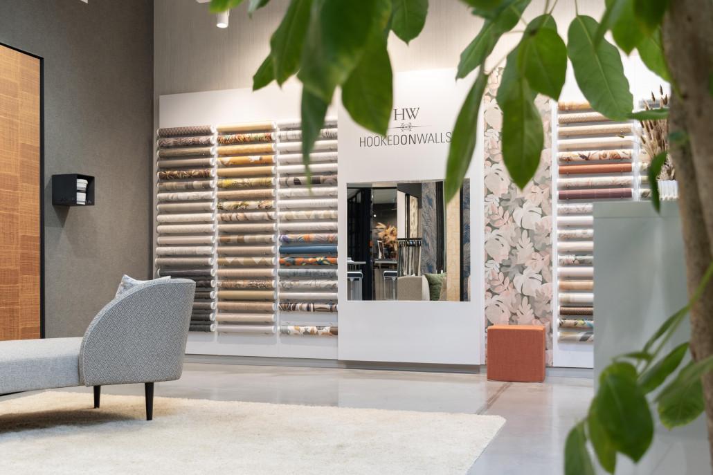 dealer___full_1030_687_cVMG6U4MqQJHWq8W