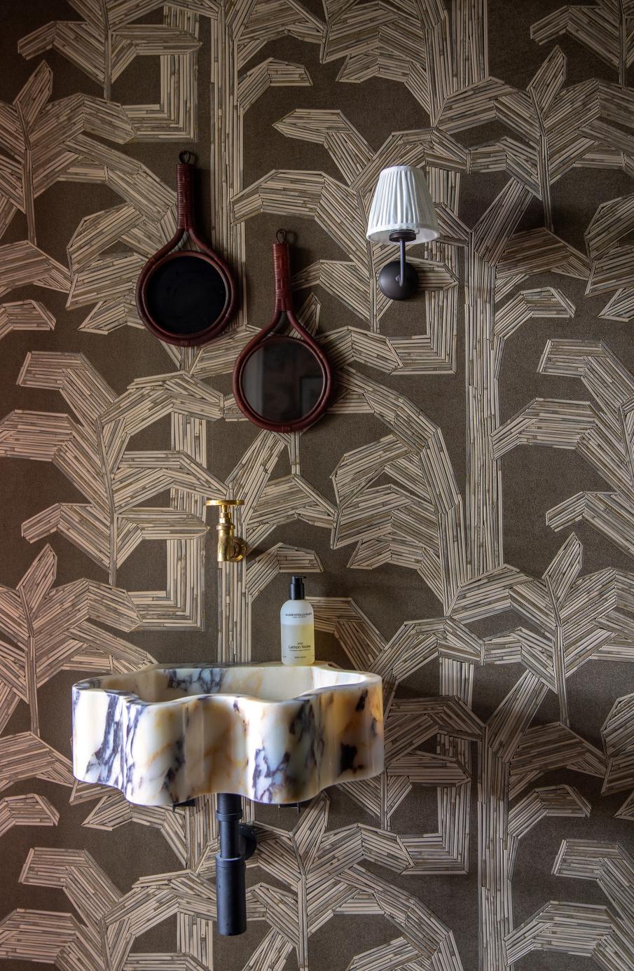 TheoBertPot_81503_7B