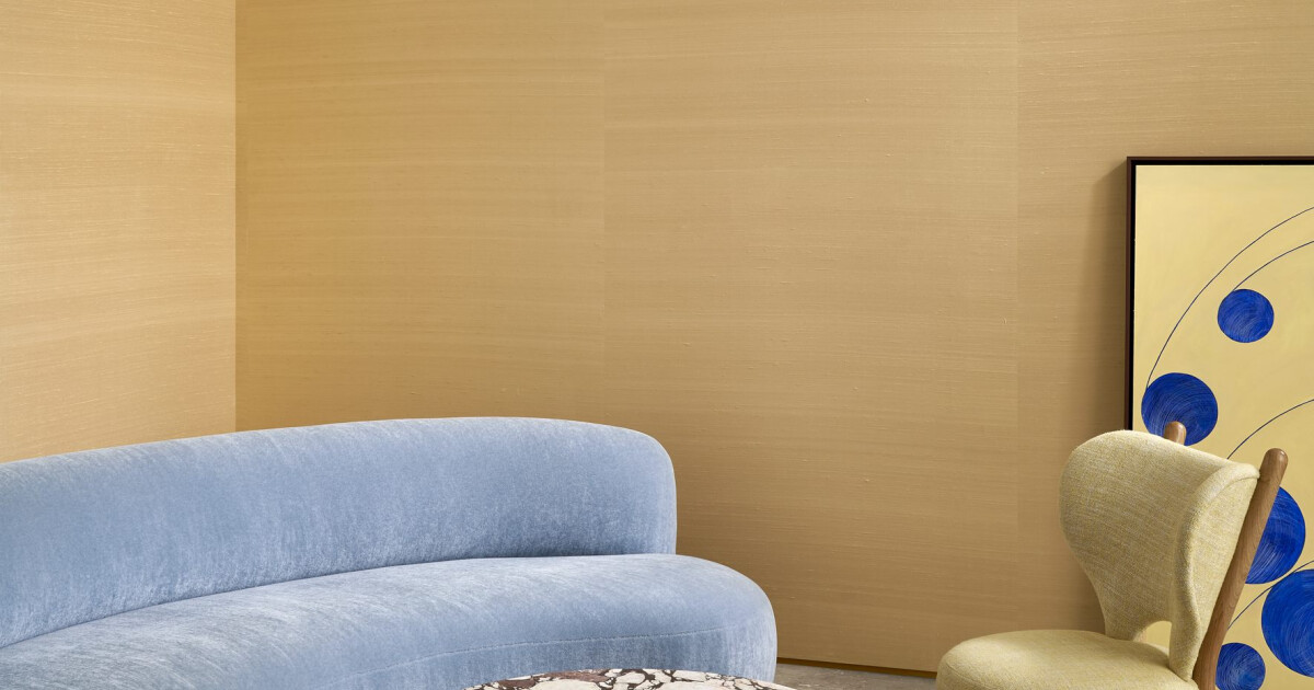 Le Colonel Papillon In Lino Naturale Beige: Elegante, Francese E Cucito A Mano Per Un Look Unico!