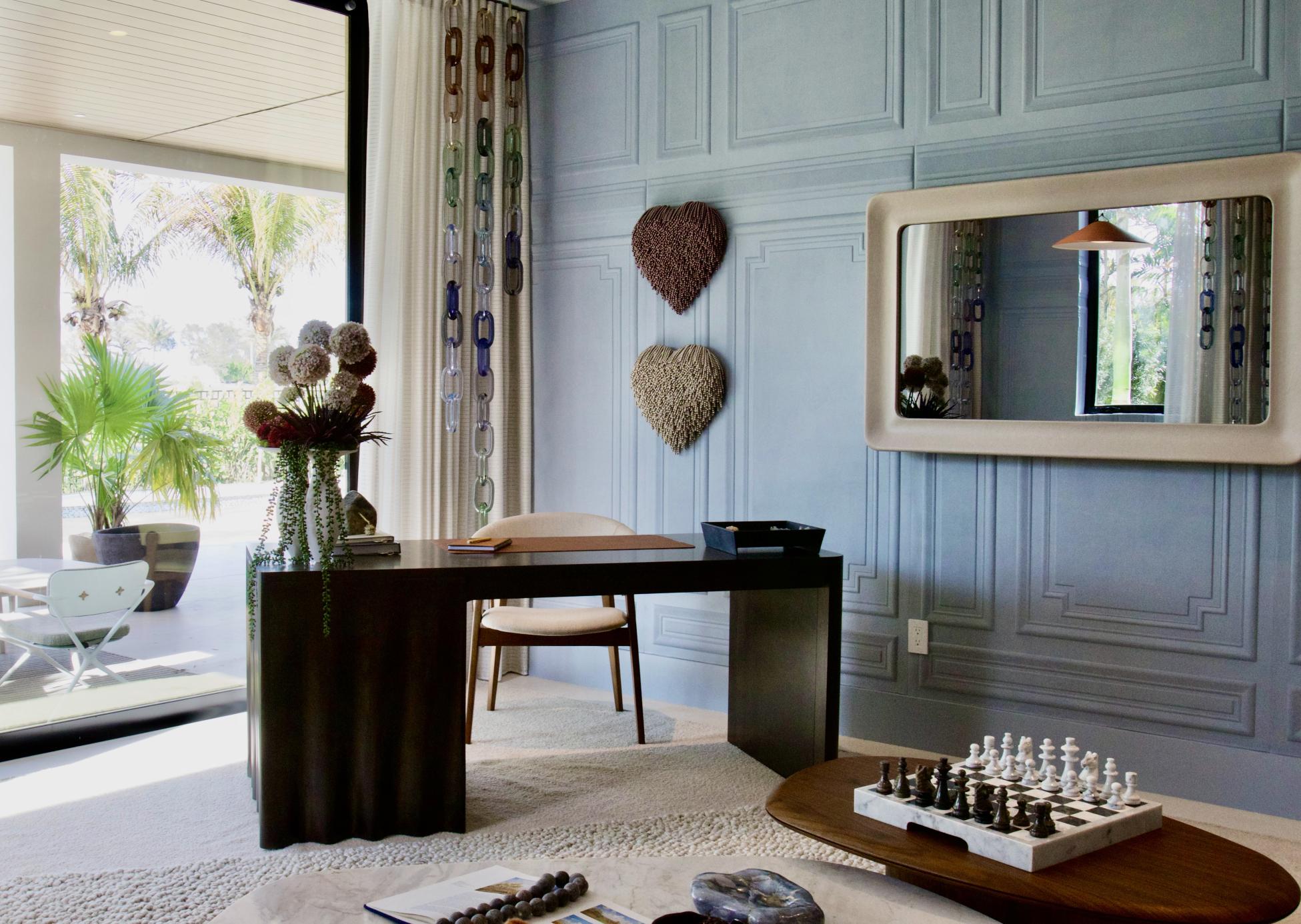 LuxuryStudy_44002_1