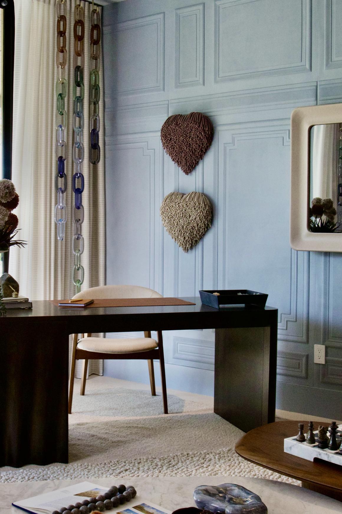 LuxuryStudy_44002_1