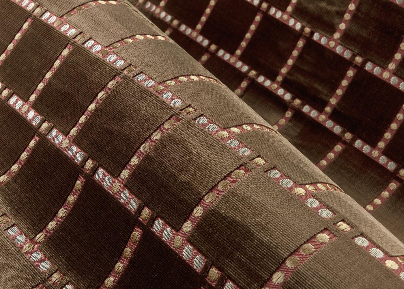 Allures_Cabochon_29240_Mood_Web_LR