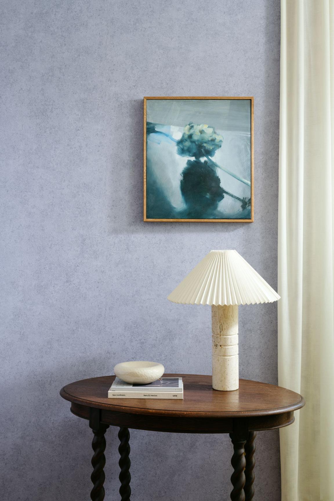 EssentialsKaolin_CalcaireStucco_30317_Roomshot_Web_LR