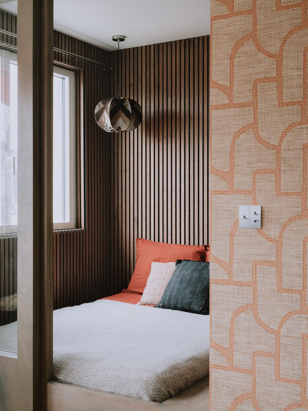 70sApartment_18910_6