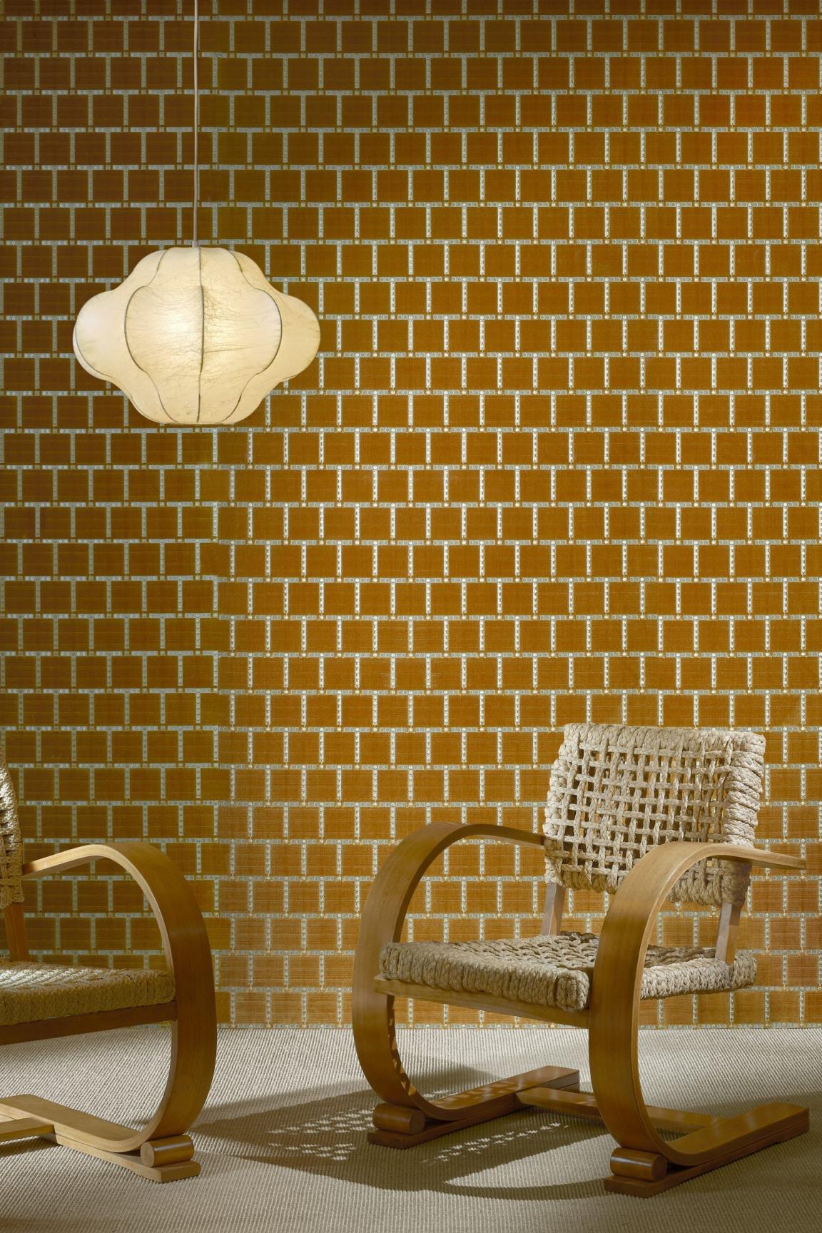 Allures_Cabochon9241_Roomshot_Web_LR