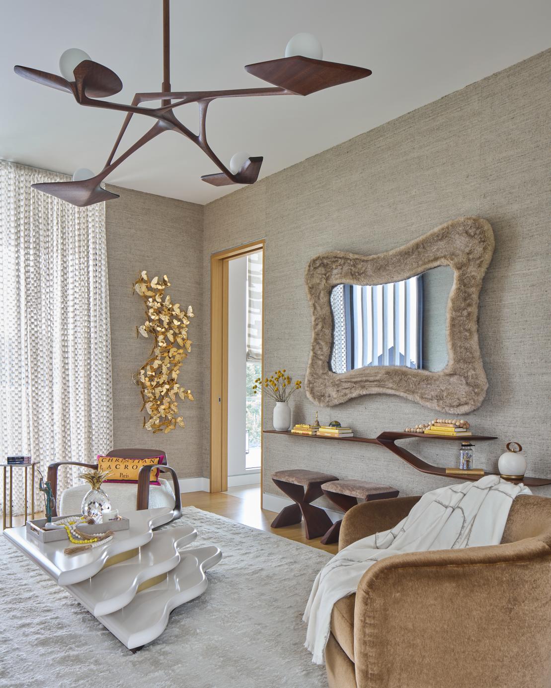 HolidayHouse2025_ShelleyCekirge_86504_1