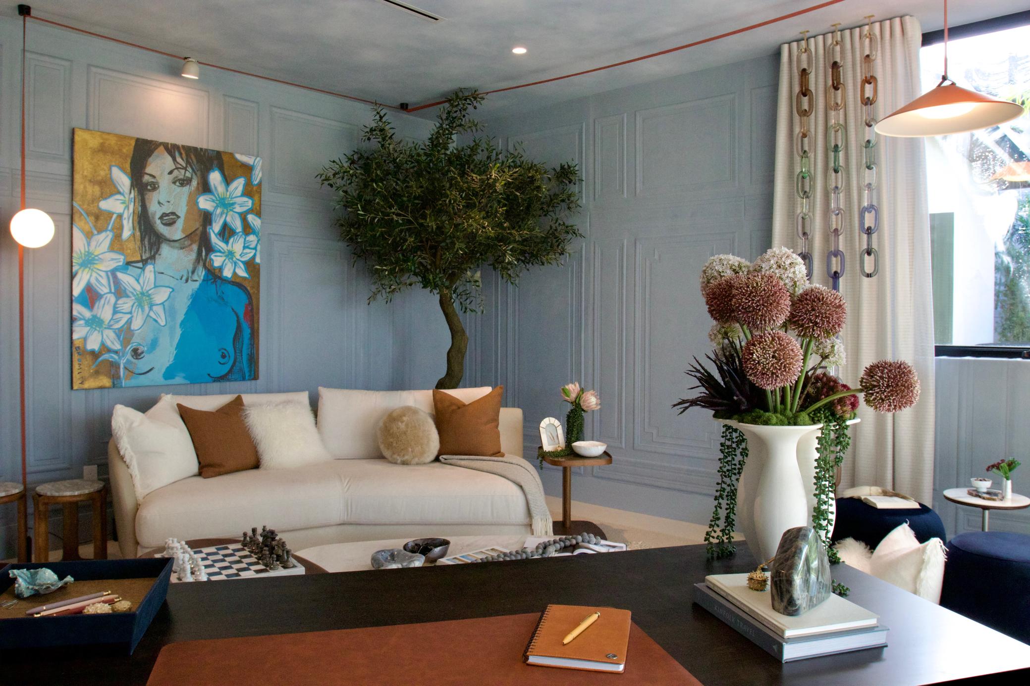 LuxuryStudy_44002_3